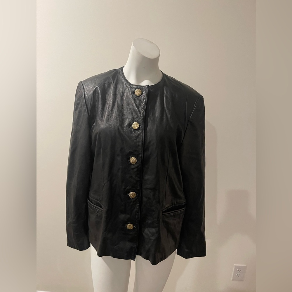JFS SIGNAture leasther black jacket size largee